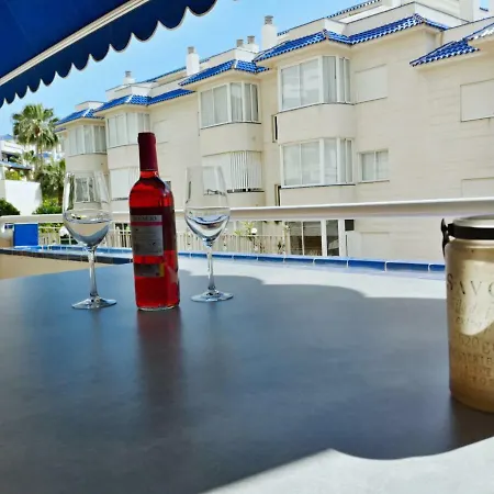 Playa Graciosa - Cristianos - Pools Airco *